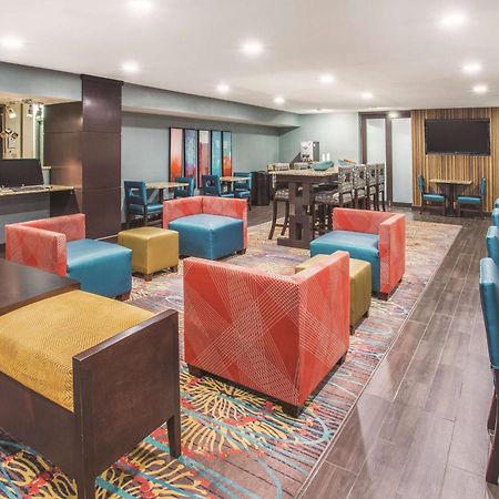 La Quinta By Wyndham O'Fallon, Il - St. Louis Екстериор снимка