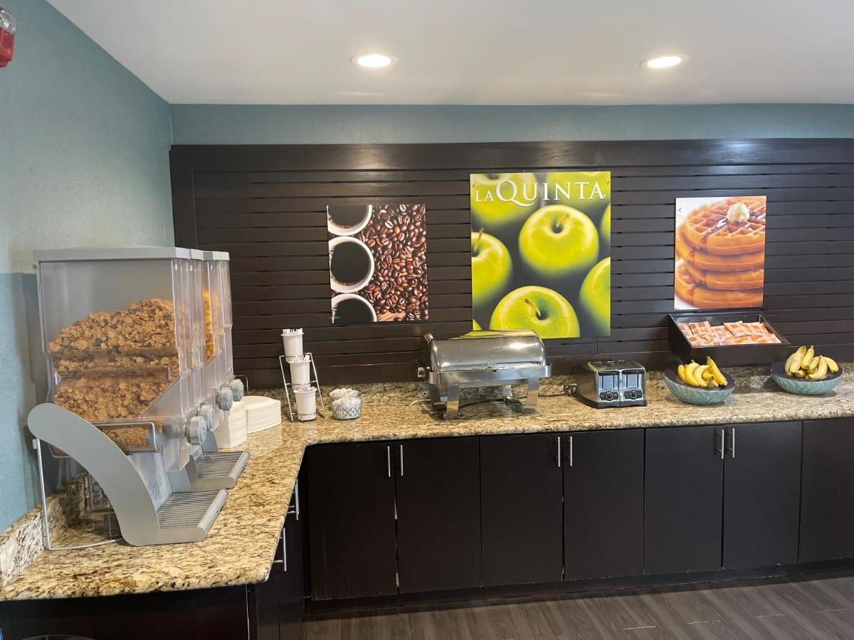 La Quinta By Wyndham O'Fallon, Il - St. Louis Екстериор снимка
