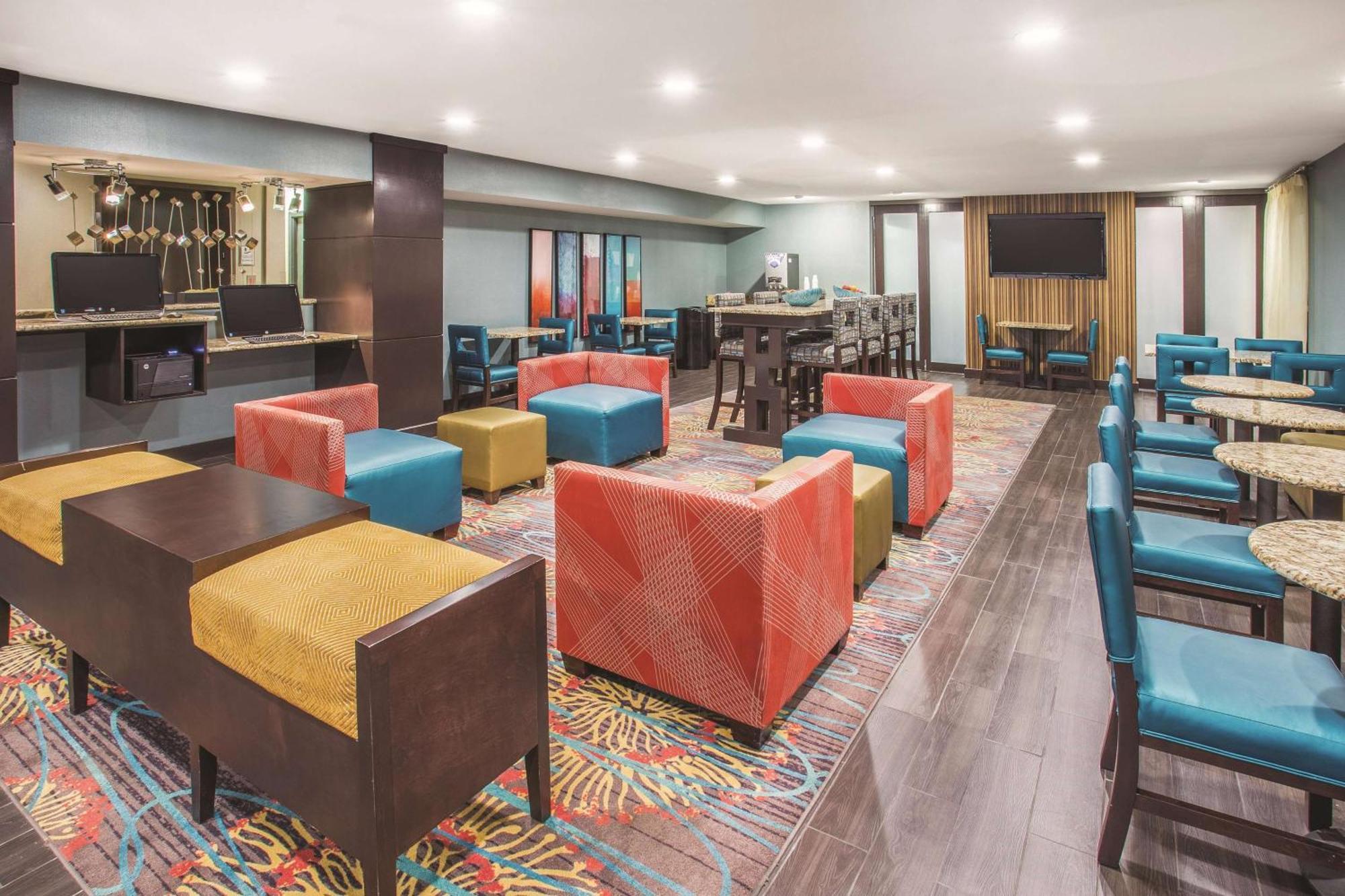 La Quinta By Wyndham O'Fallon, Il - St. Louis Екстериор снимка