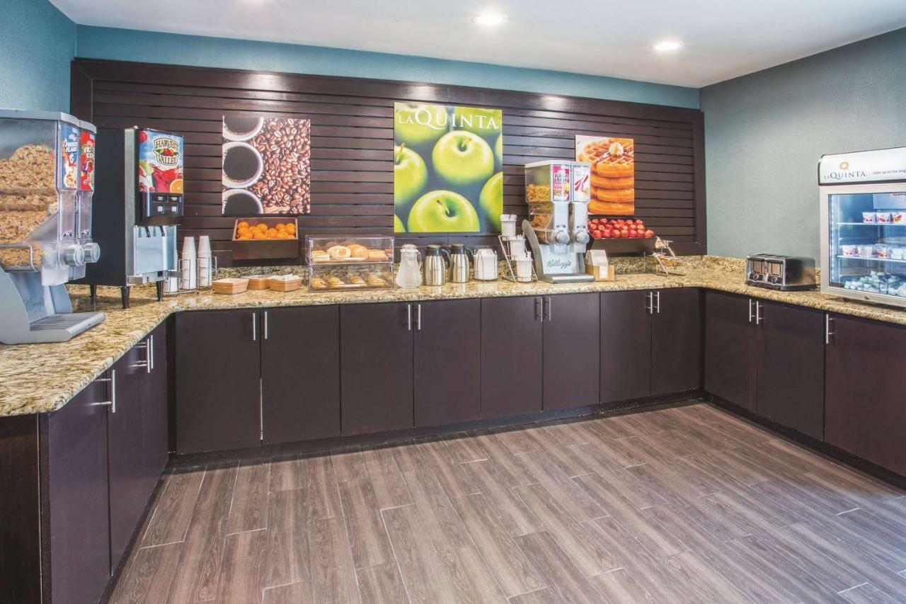 La Quinta By Wyndham O'Fallon, Il - St. Louis Екстериор снимка